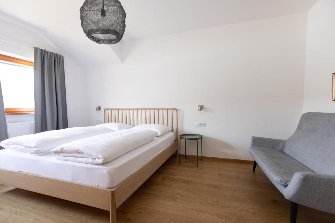 Schoene Wohnung Am Stadtrand Von Meran Valentinhof المظهر الخارجي الصورة